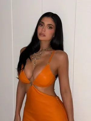 Kylie Jenner OnlyFans Leaked Free Thumbnail Picture - #0ug1JoCLAc