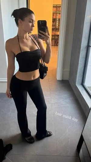 Kylie Jenner OnlyFans Leaked Free Thumbnail Picture - #36ZKQ5aad4