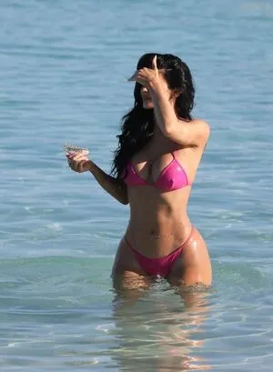 Kylie Jenner OnlyFans Leaked Free Thumbnail Picture - #3GLTUrxcag