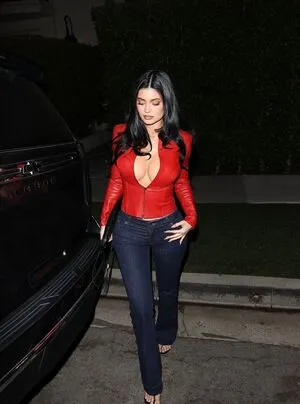 Kylie Jenner OnlyFans Leaked Free Thumbnail Picture - #3uFJfbRH3U