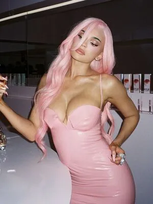 Kylie Jenner OnlyFans Leaked Free Thumbnail Picture - #4DxQlF2xOG