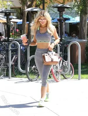 Kylie Jenner OnlyFans Leaked Free Thumbnail Picture - #4HcccDd8Xq