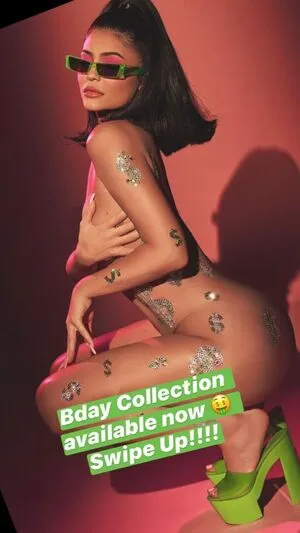 Kylie Jenner OnlyFans Leaked Free Thumbnail Picture - #4a3tvzD0Sq