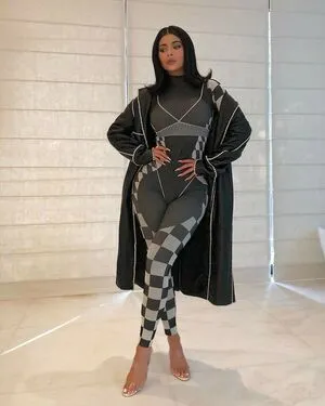 Kylie Jenner OnlyFans Leaked Free Thumbnail Picture - #5TS2wnqmN3