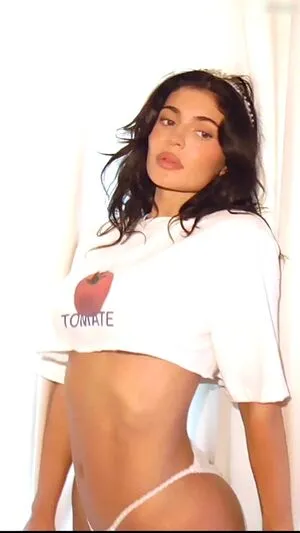 Kylie Jenner OnlyFans Leaked Free Thumbnail Picture - #5eCPbqBz9W