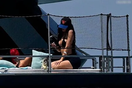 Kylie Jenner OnlyFans Leaked Free Thumbnail Picture - #6HCuhV9RRq