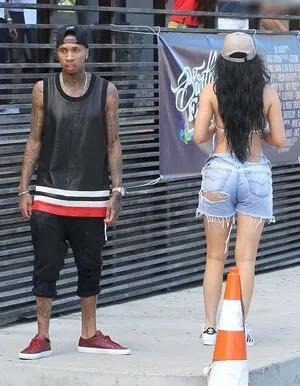 Kylie Jenner OnlyFans Leaked Free Thumbnail Picture - #6HzInxgUnA