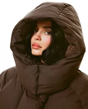 Kylie Jenner OnlyFans Leaked Free Thumbnail Picture - #6a67cDYClt