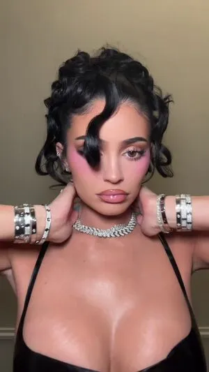 Kylie Jenner OnlyFans Leaked Free Thumbnail Picture - #6fYrnJfl0a