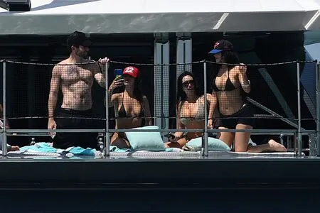 Kylie Jenner OnlyFans Leaked Free Thumbnail Picture - #6vmT7bIpq4