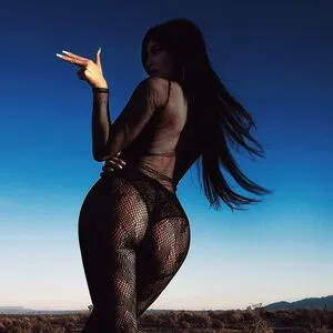 Kylie Jenner OnlyFans Leaked Free Thumbnail Picture - #7LElaxsOSG