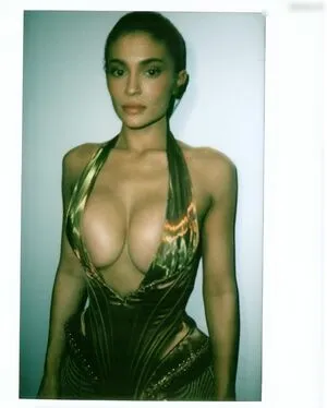 Kylie Jenner OnlyFans Leaked Free Thumbnail Picture - #8WjcOMrFgx