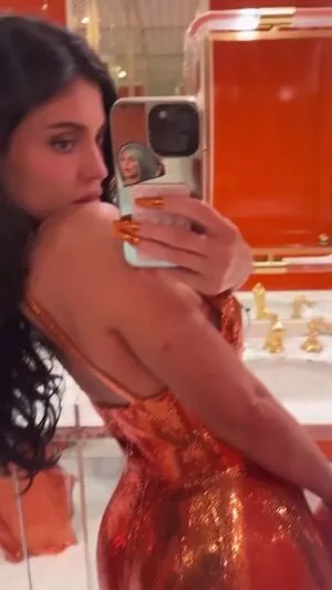 Kylie Jenner OnlyFans Leaked Free Thumbnail Picture - #968NvuOMHG