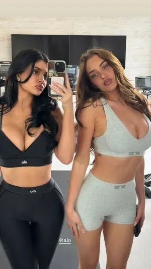 Kylie Jenner OnlyFans Leaked Free Thumbnail Picture - #9E7MQLkD82