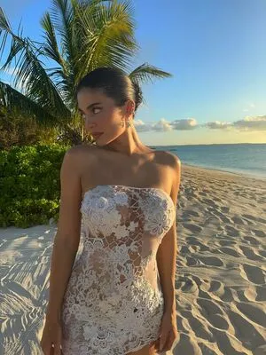 Kylie Jenner OnlyFans Leaked Free Thumbnail Picture - #A7NTO5rqJP
