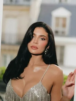 Kylie Jenner OnlyFans Leaked Free Thumbnail Picture - #AN9RV9TbWX