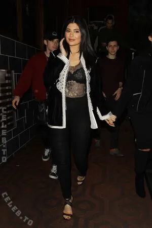 Kylie Jenner OnlyFans Leaked Free Thumbnail Picture - #AvqwxX87uS