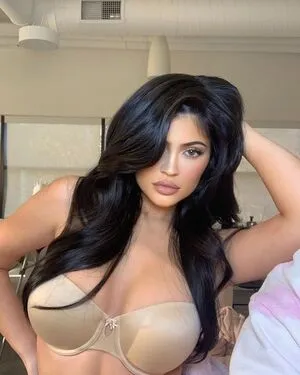 Kylie Jenner OnlyFans Leaked Free Thumbnail Picture - #Fj6OOcjExC