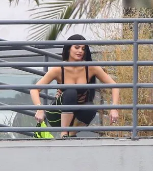 Kylie Jenner OnlyFans Leaked Free Thumbnail Picture - #GMp89iiIts