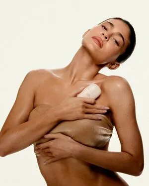 Kylie Jenner OnlyFans Leaked Free Thumbnail Picture - #GkMUFkzBMr