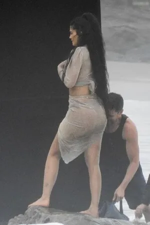 Kylie Jenner OnlyFans Leaked Free Thumbnail Picture - #HOjCyOYjtX