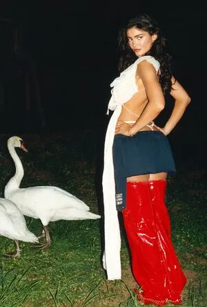 Kylie Jenner OnlyFans Leaked Free Thumbnail Picture - #Hx1kUjM1u9