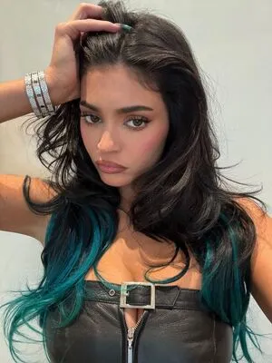 Kylie Jenner OnlyFans Leaked Free Thumbnail Picture - #J2gCswUxOu