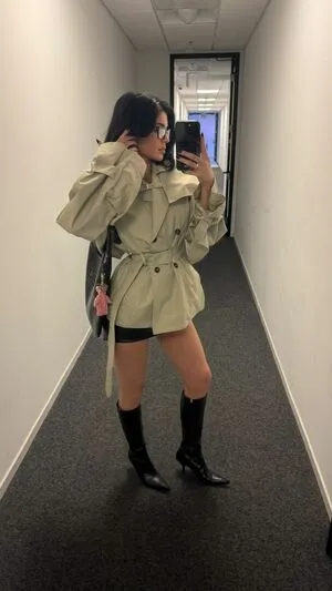 Kylie Jenner OnlyFans Leaked Free Thumbnail Picture - #JoNJQ4d1wi