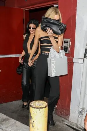 Kylie Jenner OnlyFans Leaked Free Thumbnail Picture - #K6uIyRo2AA