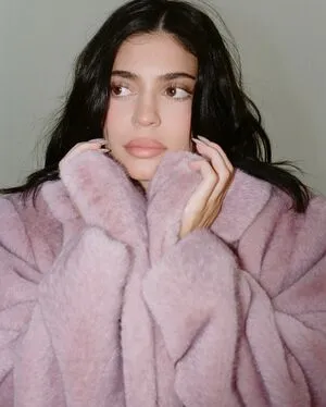 Kylie Jenner OnlyFans Leaked Free Thumbnail Picture - #KQrQaTLOta