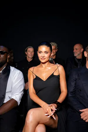 Kylie Jenner OnlyFans Leaked Free Thumbnail Picture - #KUMX1KKoLY