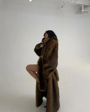 Kylie Jenner OnlyFans Leaked Free Thumbnail Picture - #KqJMuSTgqO