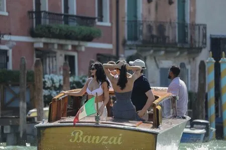 Kylie Jenner OnlyFans Leaked Free Thumbnail Picture - #Ks8KtByDuZ