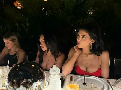 Kylie Jenner OnlyFans Leaked Free Thumbnail Picture - #LG0TMr5Pxy