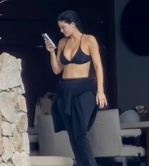 Kylie Jenner OnlyFans Leaked Free Thumbnail Picture - #LKFLhlMIh7