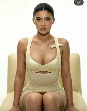 Kylie Jenner OnlyFans Leaked Free Thumbnail Picture - #LY9GgnbucG