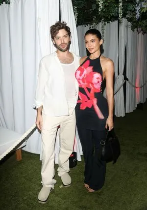 Kylie Jenner OnlyFans Leaked Free Thumbnail Picture - #N4itAzsHq9