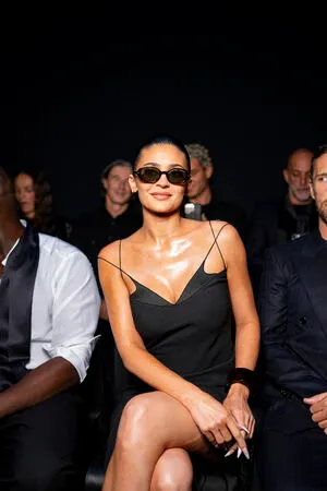 Kylie Jenner OnlyFans Leaked Free Thumbnail Picture - #NJNDfwMnb8