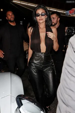 Kylie Jenner OnlyFans Leaked Free Thumbnail Picture - #Ng3QP1z92K