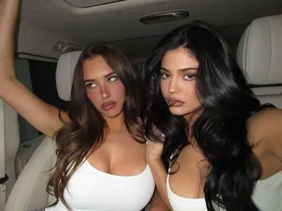 Kylie Jenner OnlyFans Leaked Free Thumbnail Picture - #Nnt8pzzQHg