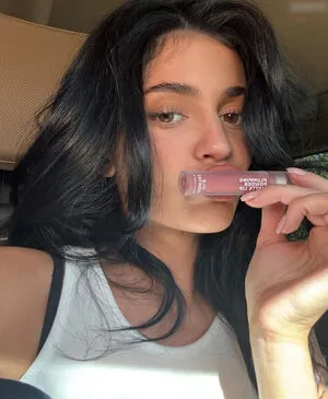 Kylie Jenner OnlyFans Leaked Free Thumbnail Picture - #ObqNgbUD3k