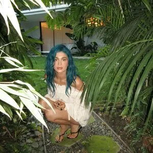 Kylie Jenner OnlyFans Leaked Free Thumbnail Picture - #PkDjDM4puk