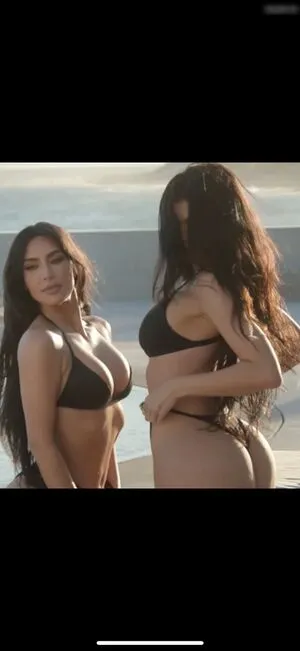 Kylie Jenner OnlyFans Leaked Free Thumbnail Picture - #Q6cj144yCi