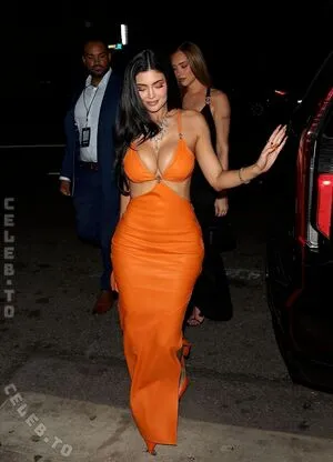 Kylie Jenner OnlyFans Leaked Free Thumbnail Picture - #Qc1vAGLMhE