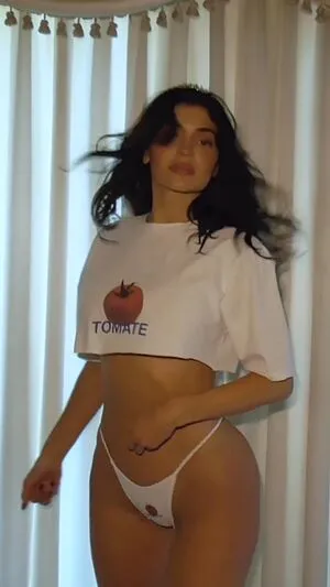 Kylie Jenner OnlyFans Leaked Free Thumbnail Picture - #R72Vsn5Tz6