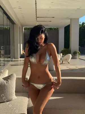 Kylie Jenner OnlyFans Leaked Free Thumbnail Picture - #Rr5EndbxmM