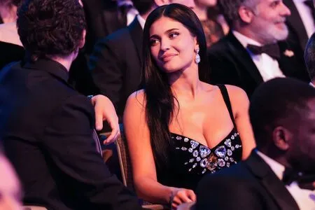 Kylie Jenner OnlyFans Leaked Free Thumbnail Picture - #SifTv5yX7O