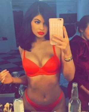 Kylie Jenner OnlyFans Leaked Free Thumbnail Picture - #SjOhPWALuR