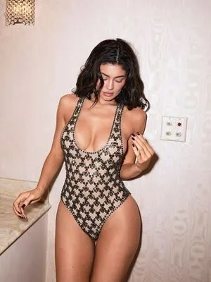 Kylie Jenner OnlyFans Leaked Free Thumbnail Picture - #TFke02zEAx