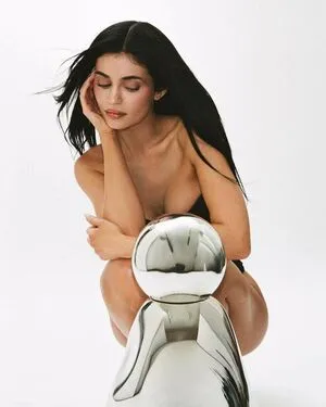 Kylie Jenner OnlyFans Leaked Free Thumbnail Picture - #U3ZlFvT4JS